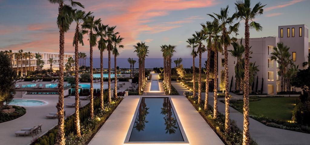 Sani/Ikos Group enters new strategic partnership agreement with GIC valuing the business at €2.3B Sani/Ikos Group enters new strategic partnership agreement with GIC valuing the business at €2.3B